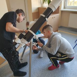 Rozwijamy swoje pasje – teleskop!